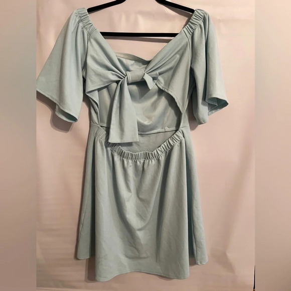 NWOT ASOS Off The Shoulder Dress - Picture 3 of 4